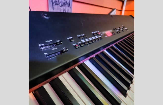 Used Roland RD100 Black Portable Digital Piano (SN:R6377100) - Image 6